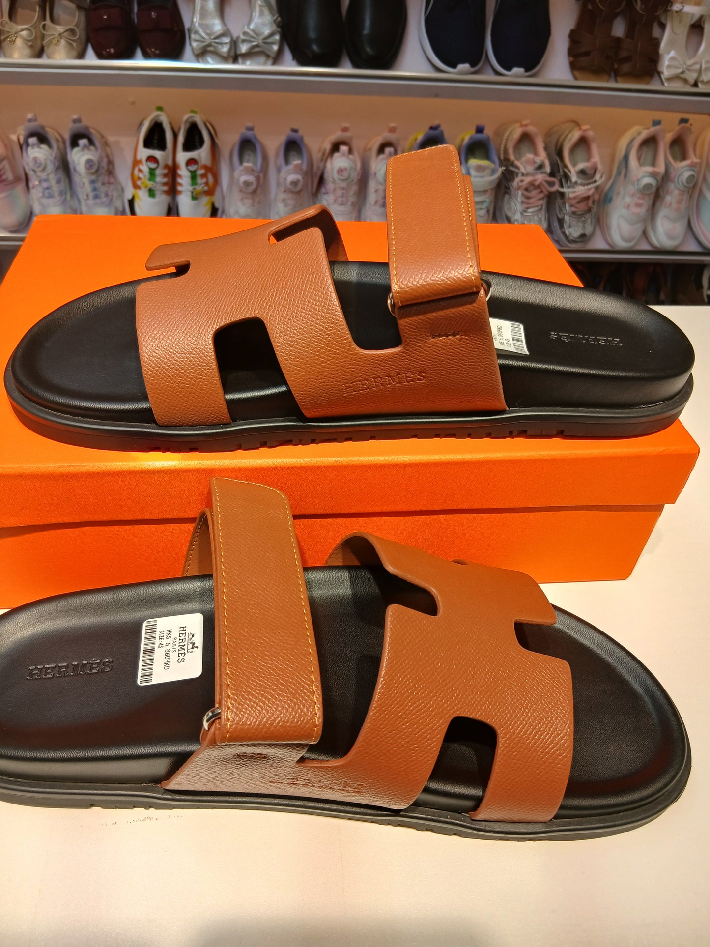 SMOOTH & COMFORTABLE HERMES SANDALS