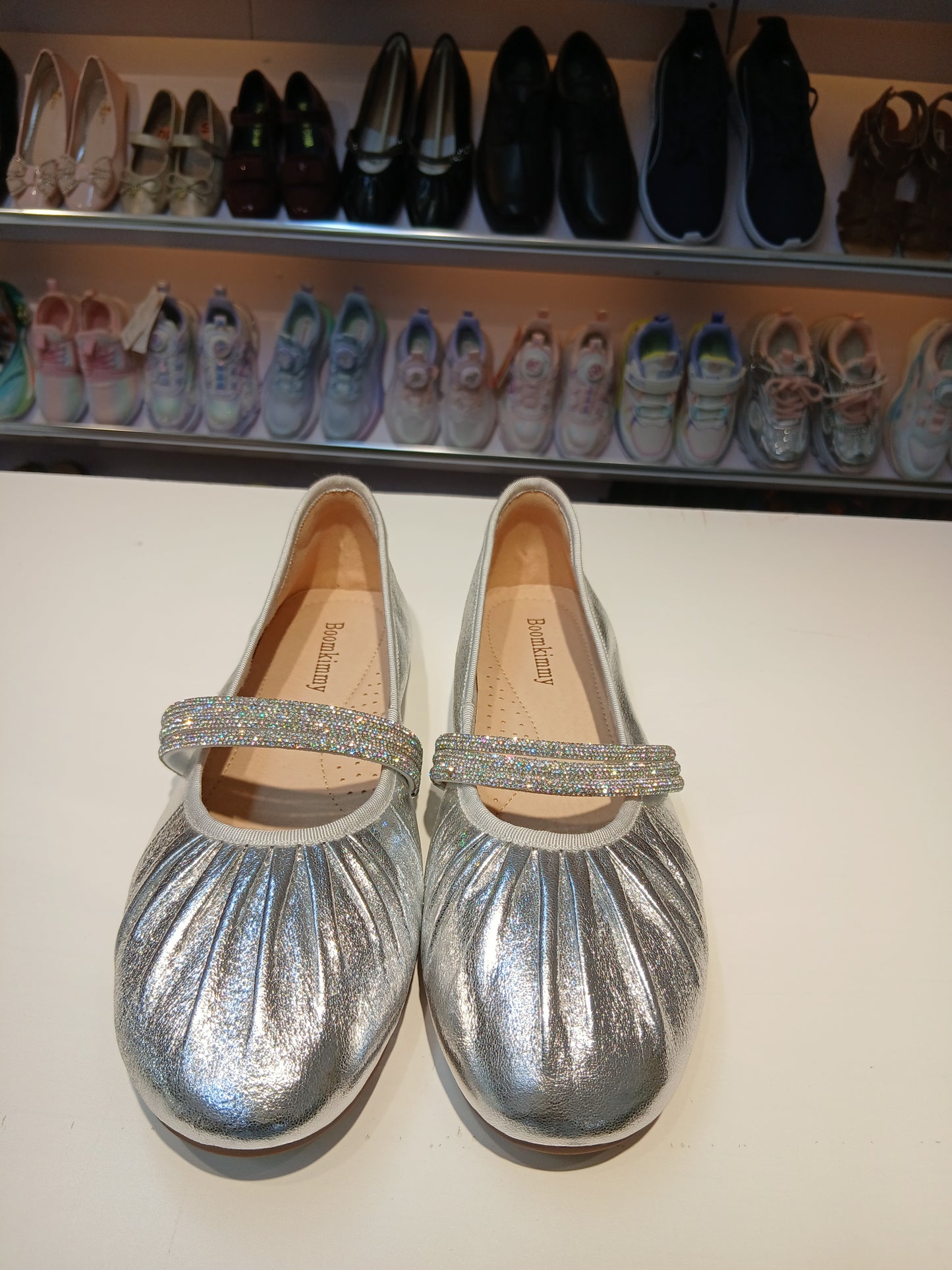 SMOOTH LEATHER BLACK & SHIMMERING SILVER FLAT SHOES