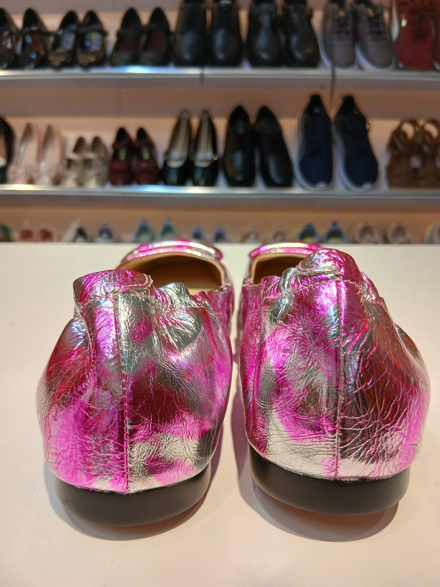 COLOURFUL PATENT FLAT SHOES