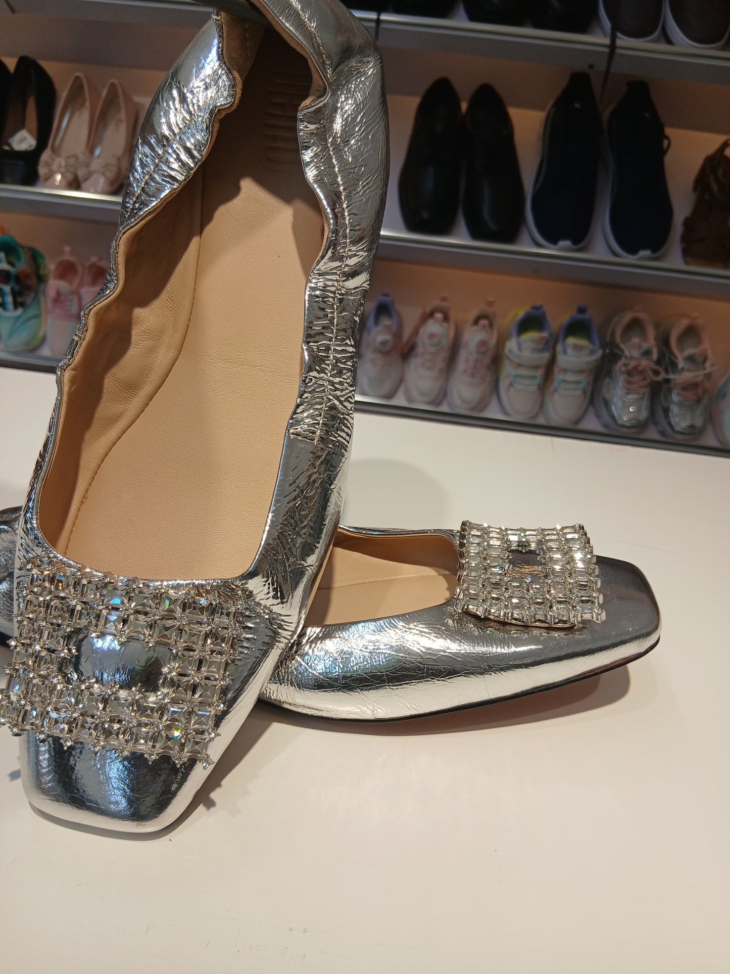 LUSTROUS PATENT GOLD & SILVER FLAT SHOES