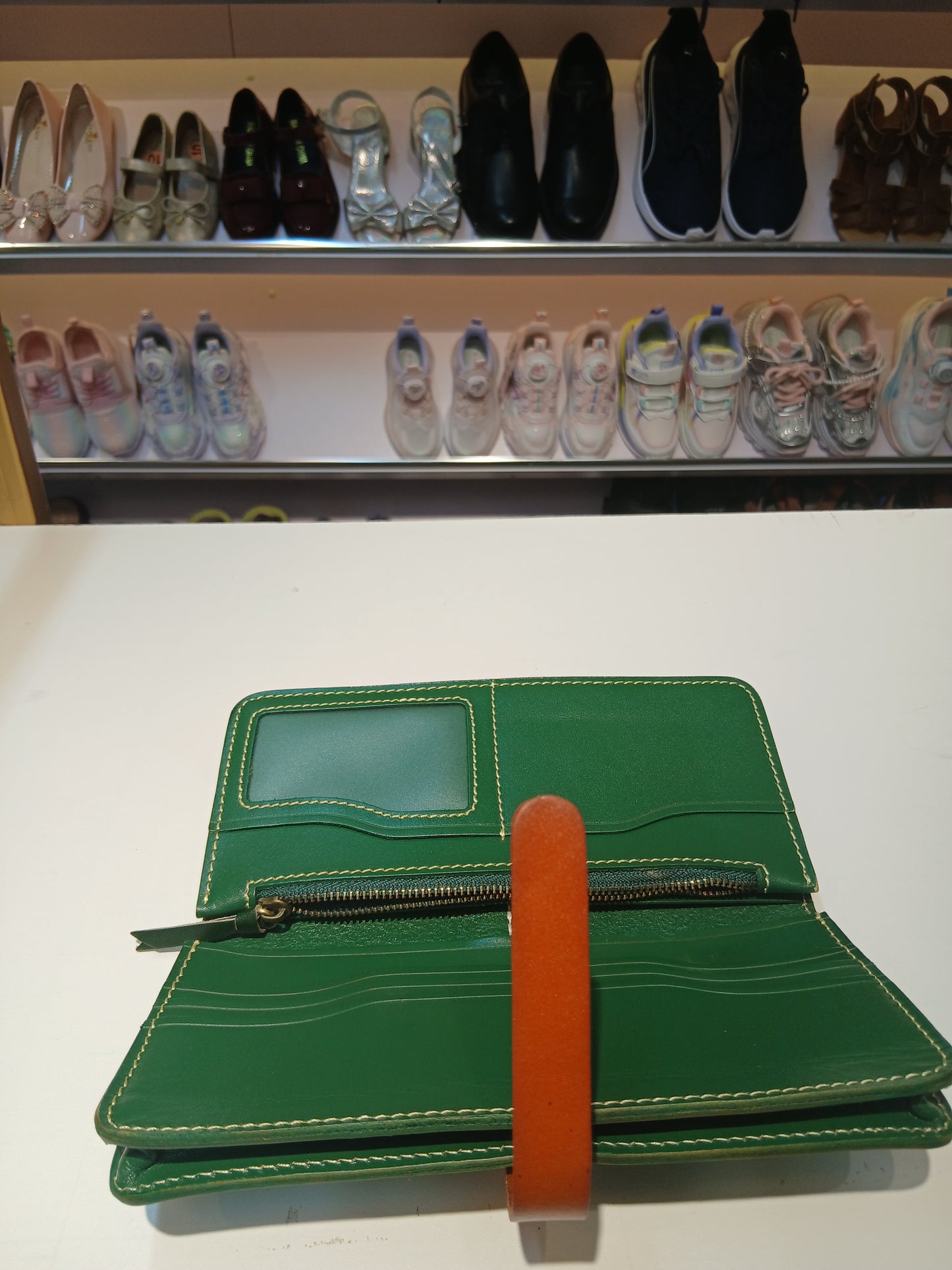 SOFT,CLASSIC LEATHER WALLETS