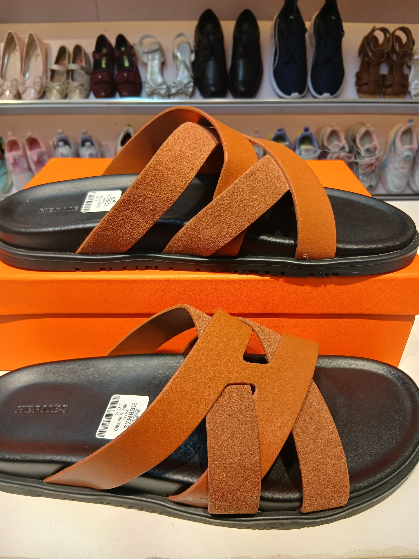 SMOOTH & COMFORTABLE HERMES SANDALS
