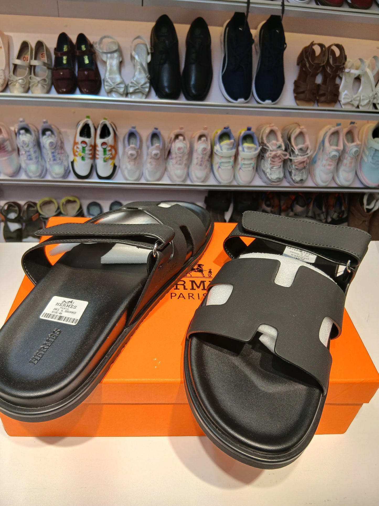 SMOOTH & COMFORTABLE HERMES SANDALS