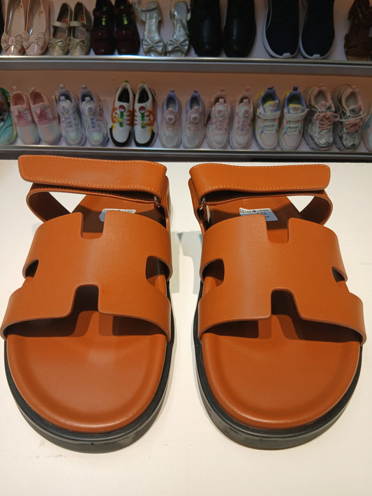 SMOOTH & COMFORTABLE HERMES SANDALS