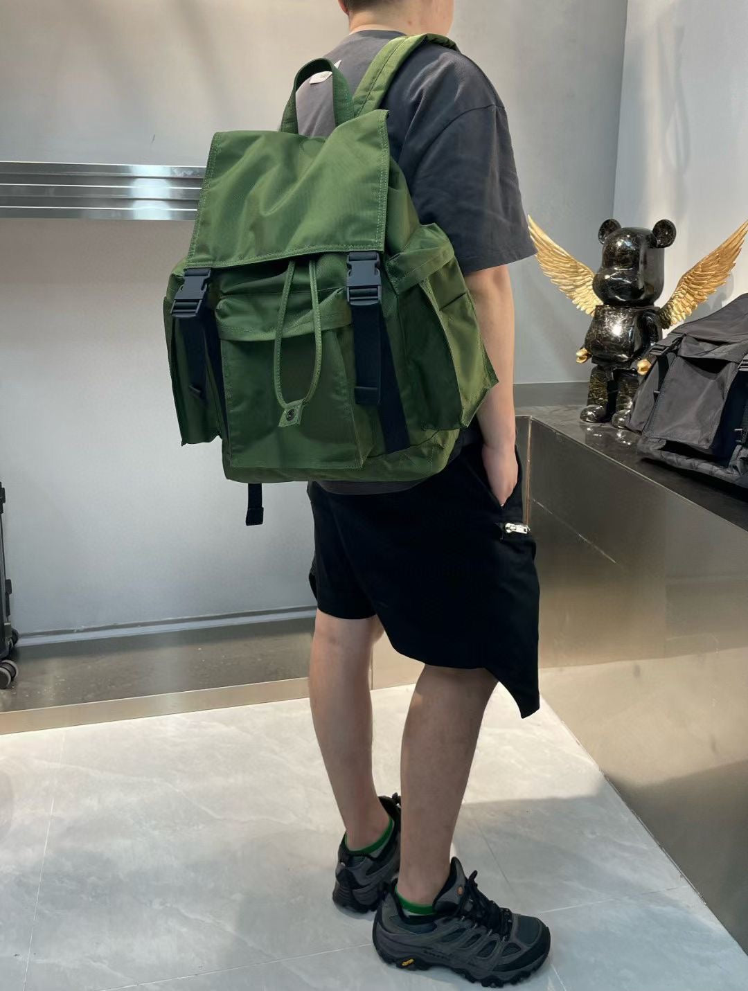 ARMY GREEN BACKPACK