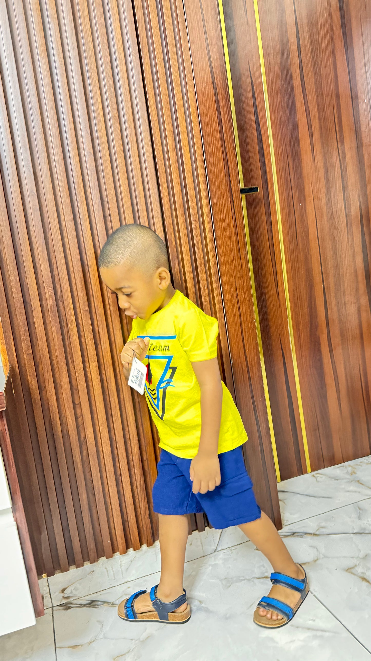 WANEX BOY'S YELLOW TOP