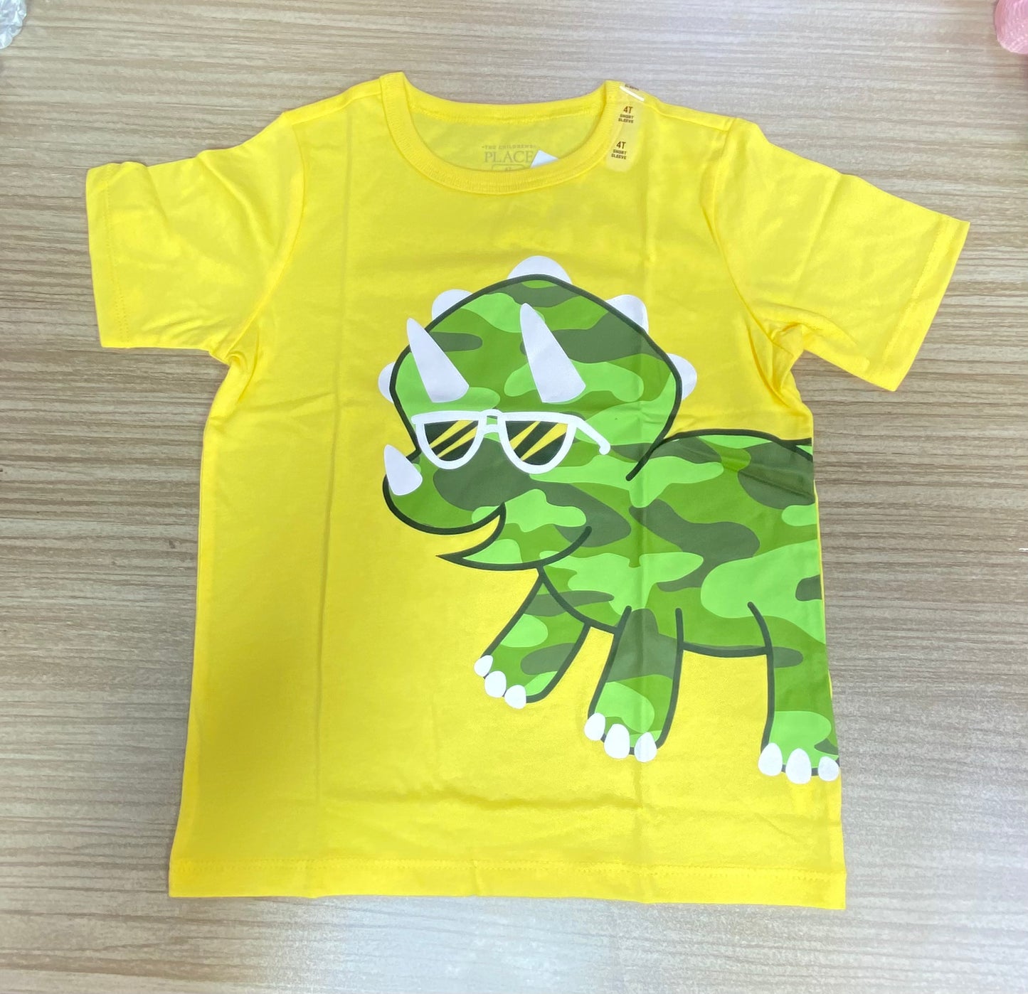 PLACE YELLOW BOYS TOP