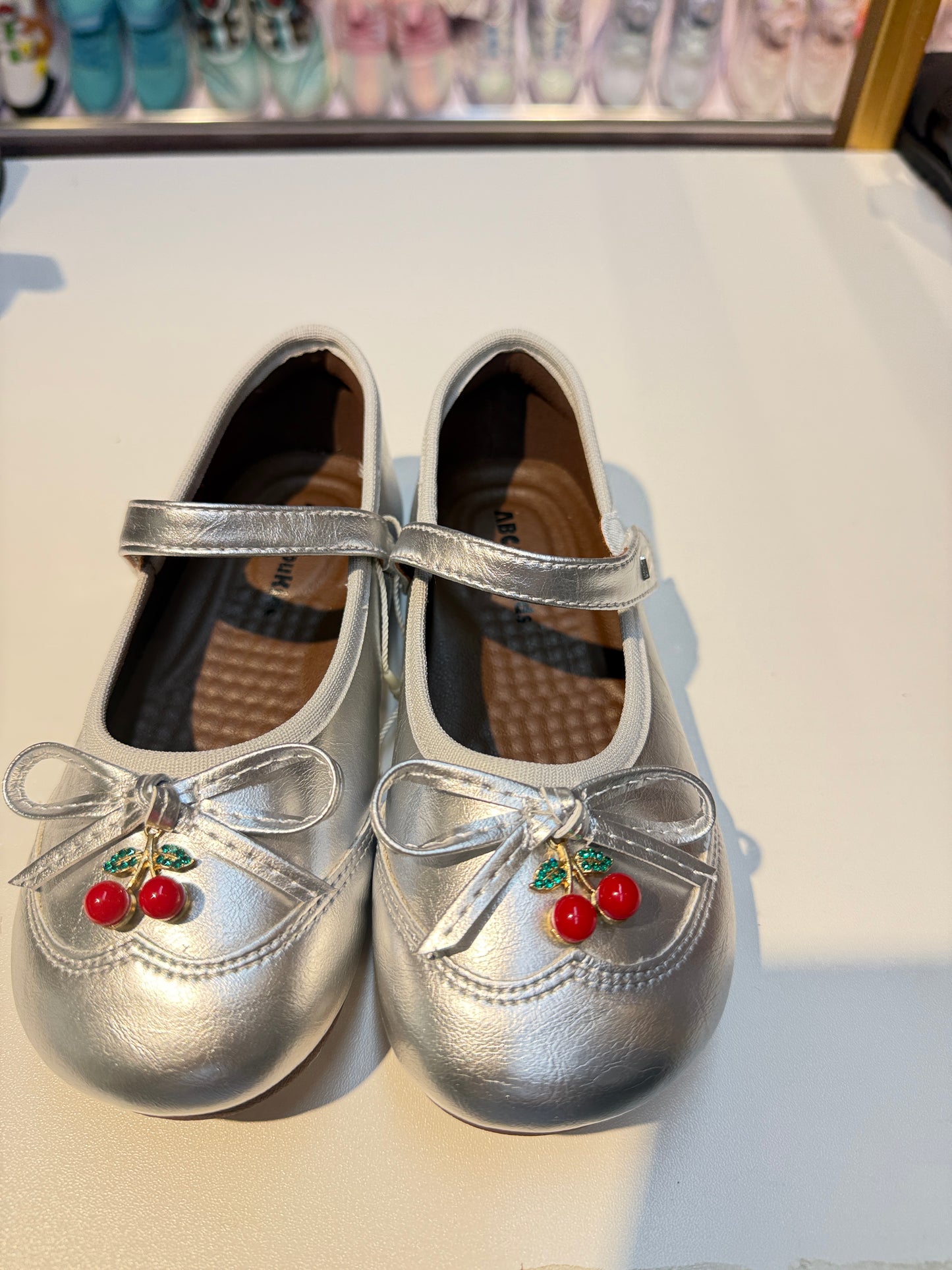SUBTLE SOFT SILVER FLAT SHOES