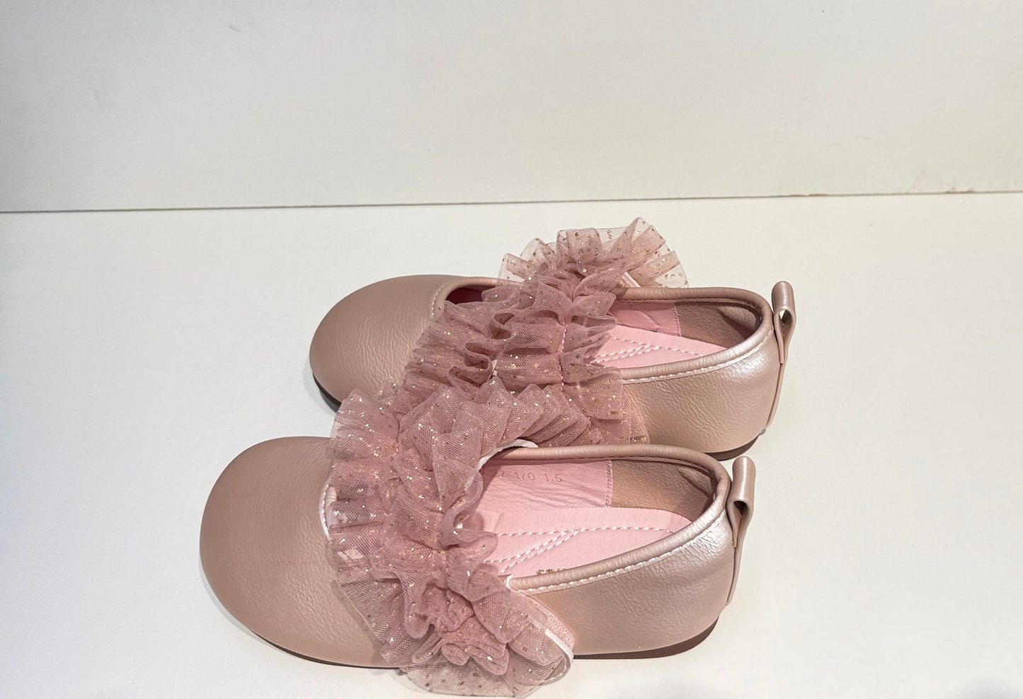 SLEEK & BRISK PINK FLAT SHOES